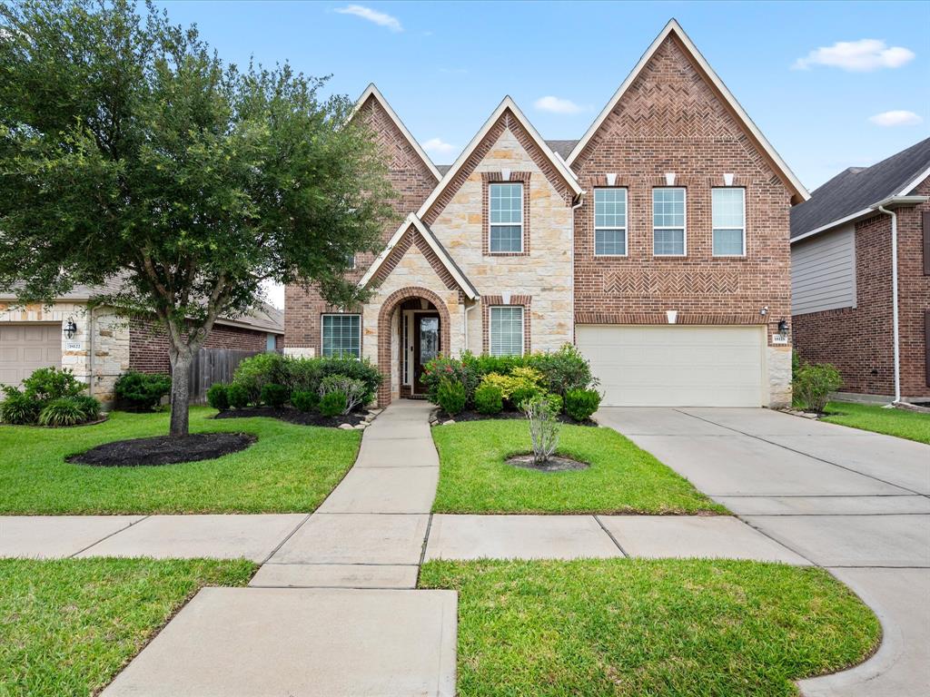 18118 Berry Garden Lane, Spring, Texas image 2