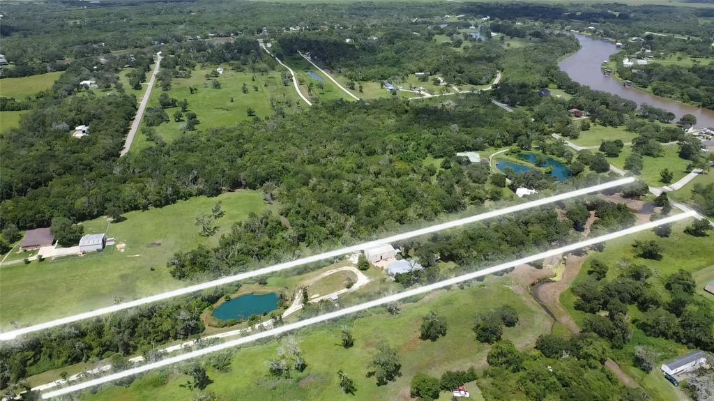 5031 County Road 819, Brazoria, Texas image 7