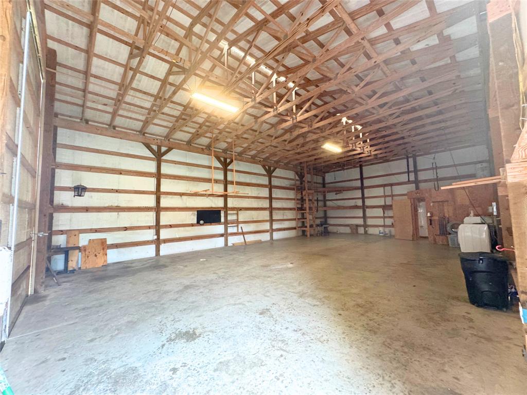 5031 County Road 819, Brazoria, Texas image 12