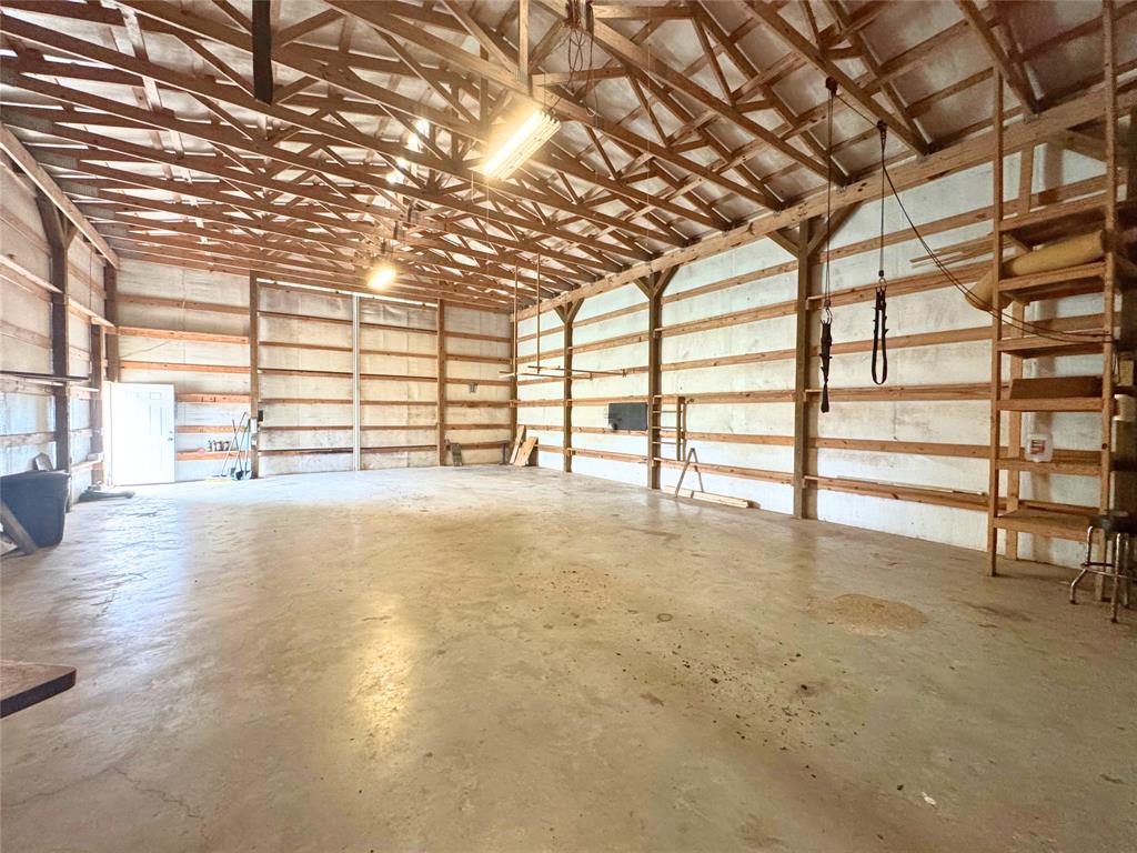 5031 County Road 819, Brazoria, Texas image 9