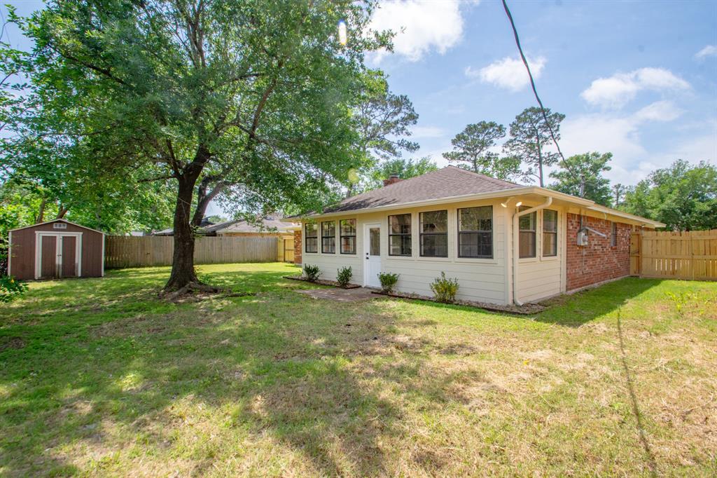 5106 Timber Ridge Street, Baytown, Texas image 30