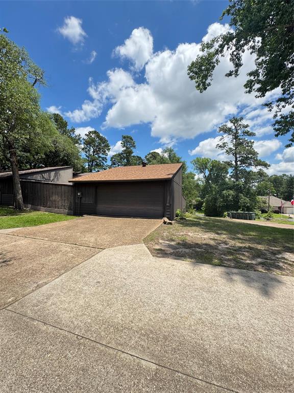 618 Hickory Street, Huntsville, Texas image 18