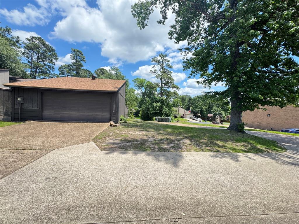 618 Hickory Street, Huntsville, Texas image 4
