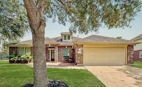 Single Family Residence in Spring TX 3122 Vincent Crossing Drive.jpg