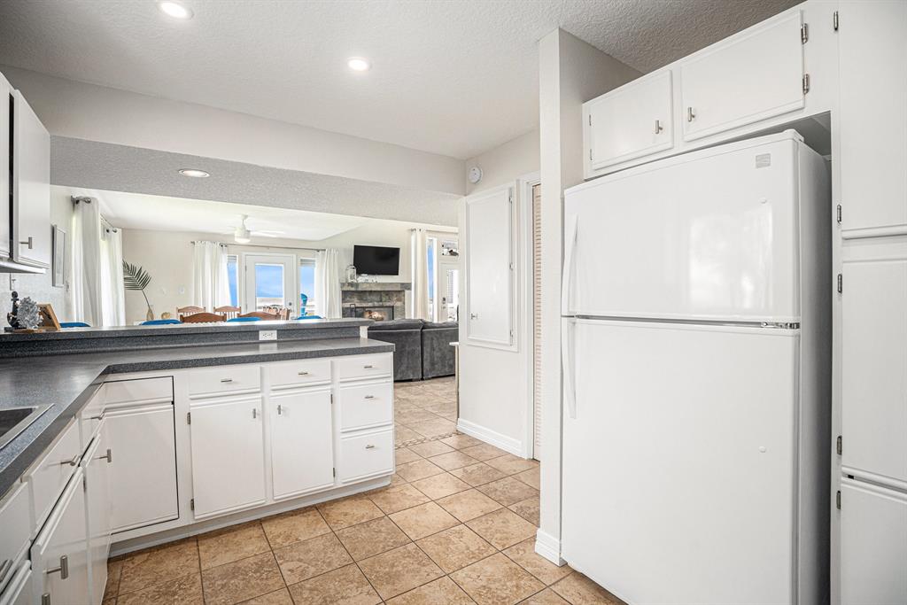 4143 Defender Lane, Galveston, Texas image 13