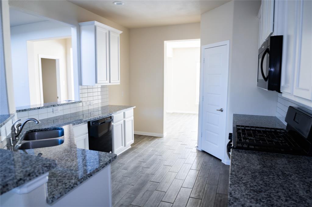 40575 Goldeneye Pl Place, Magnolia, Texas image 15
