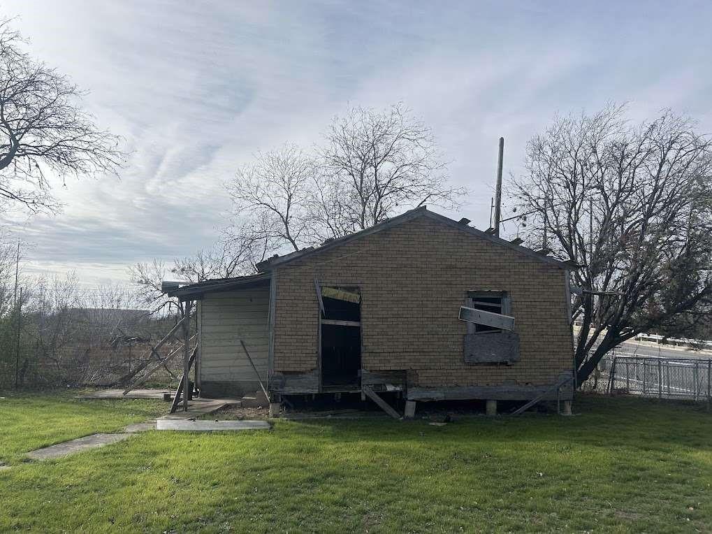 1718 N Walters St, San Antonio, Texas image 12