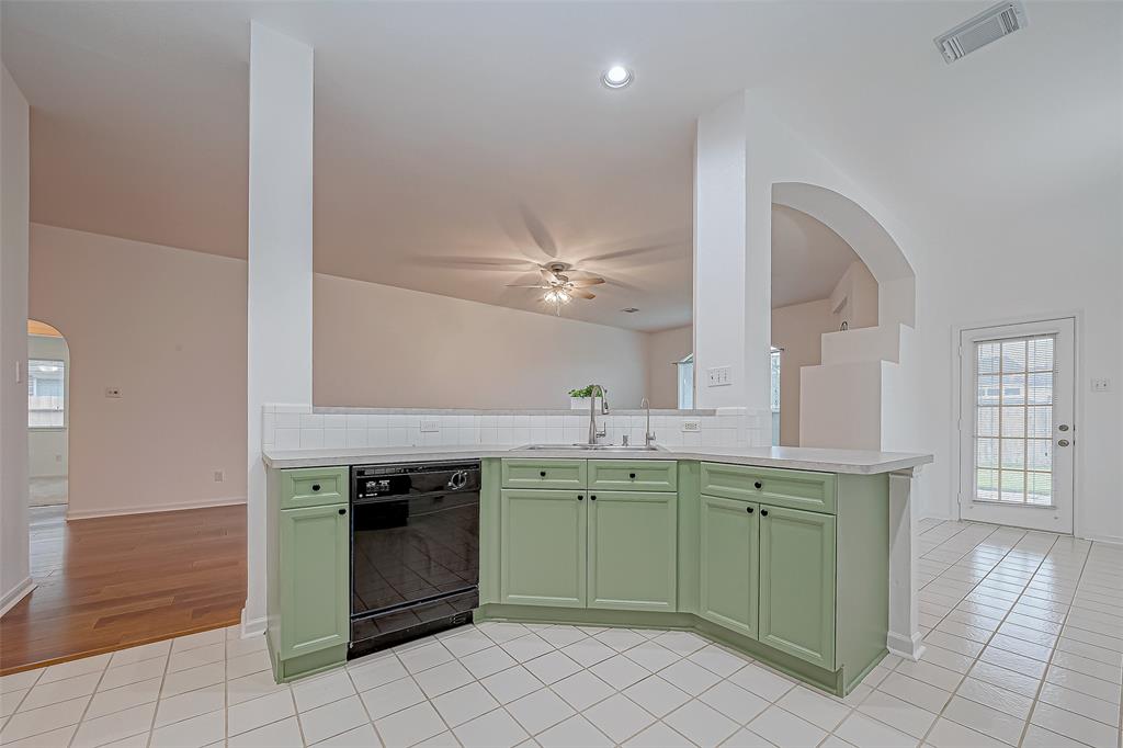3655 Heritage Colony Drive, Missouri City, Texas image 11