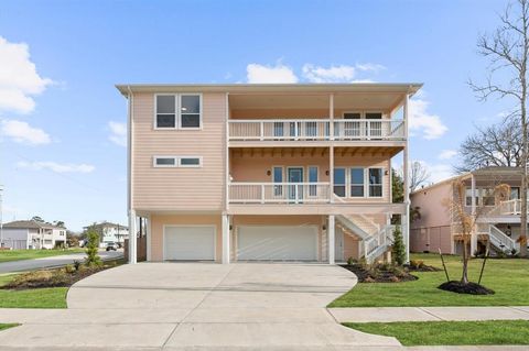 1910 Cindy Court Dickinson TX 77539