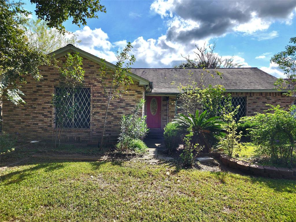 2200 Golden Ave Ave, Bay City, Texas image 4