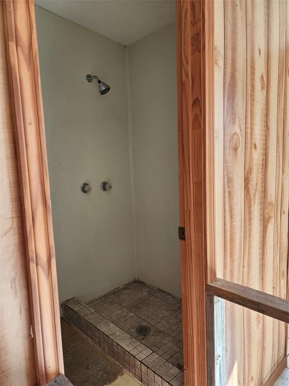 2200 Golden Ave Ave, Bay City, Texas image 11
