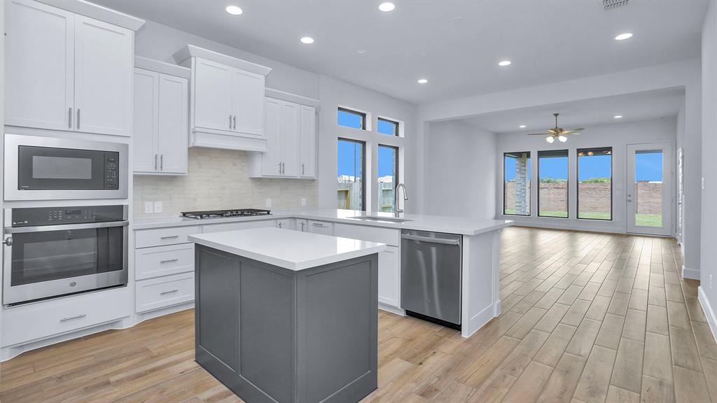 21311 Manatee Rock Lane