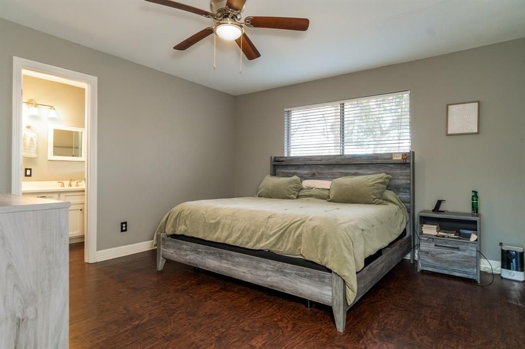 511 Magnolia Lane, Richwood, Texas image 11