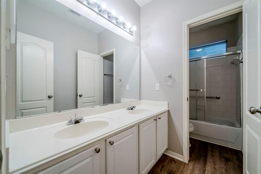19402 Cluster Oaks Drive, Humble, Texas image 27