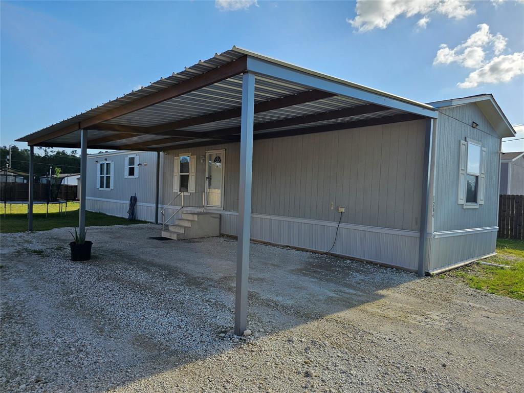 1204 Peter Pine Street, Huffman, Texas image 3