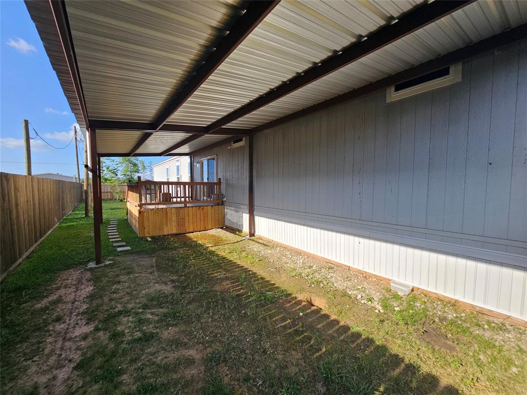 1204 Peter Pine Street, Huffman, Texas image 29