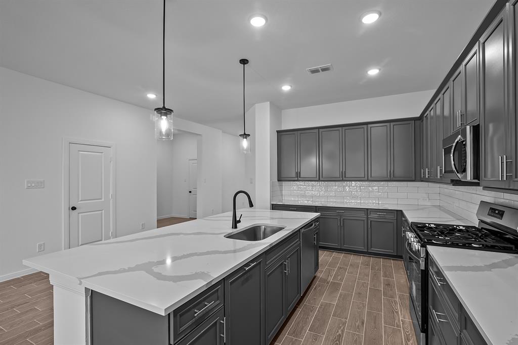 21811 Oakwood Drive, Waller, Texas image 29