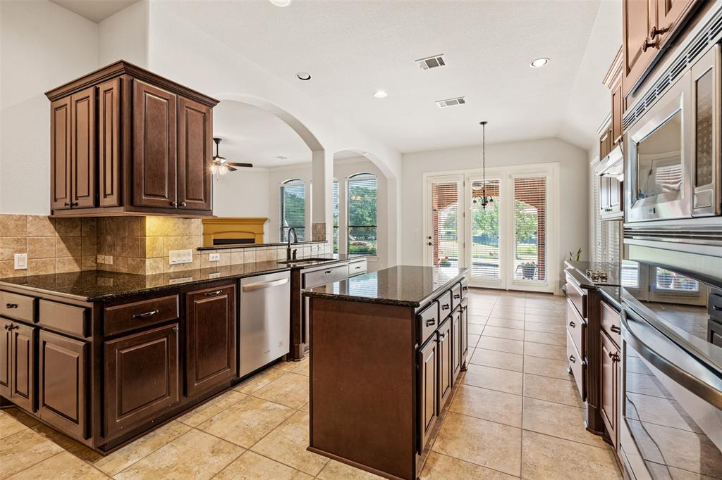 462 Shelf Rock Rd, Driftwood, Texas image 14