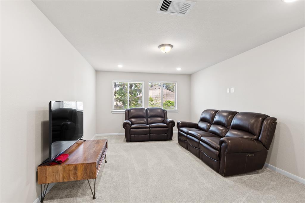 127 Winged Elm Court, Conroe, Texas image 18