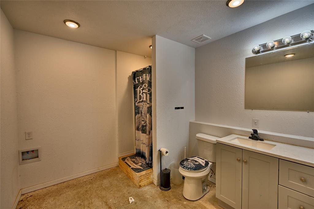 8191 Bowerman Road, Texas City, Texas image 16