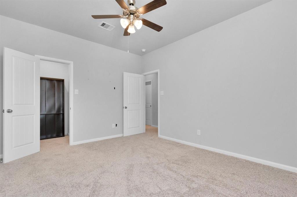 3804 Lancer Circle, Pearland, Texas image 19