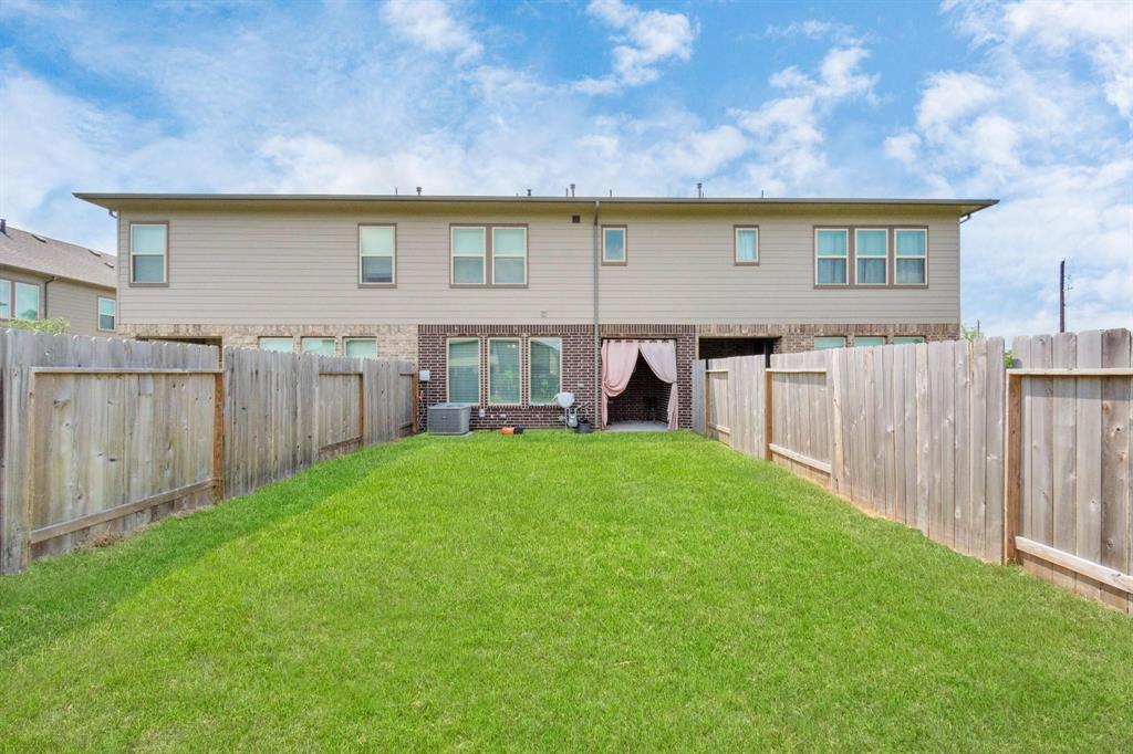 3804 Lancer Circle, Pearland, Texas image 27