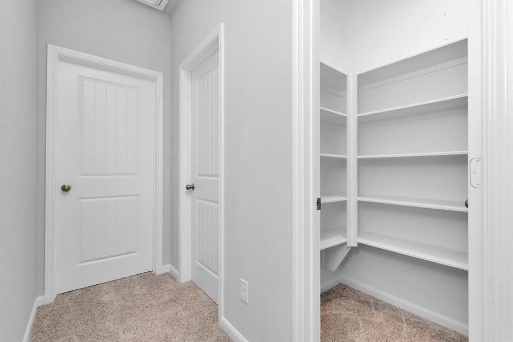 3804 Lancer Circle, Pearland, Texas image 22