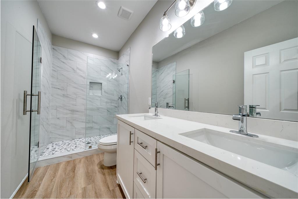 502 W Francis Street, Baytown, Texas image 23
