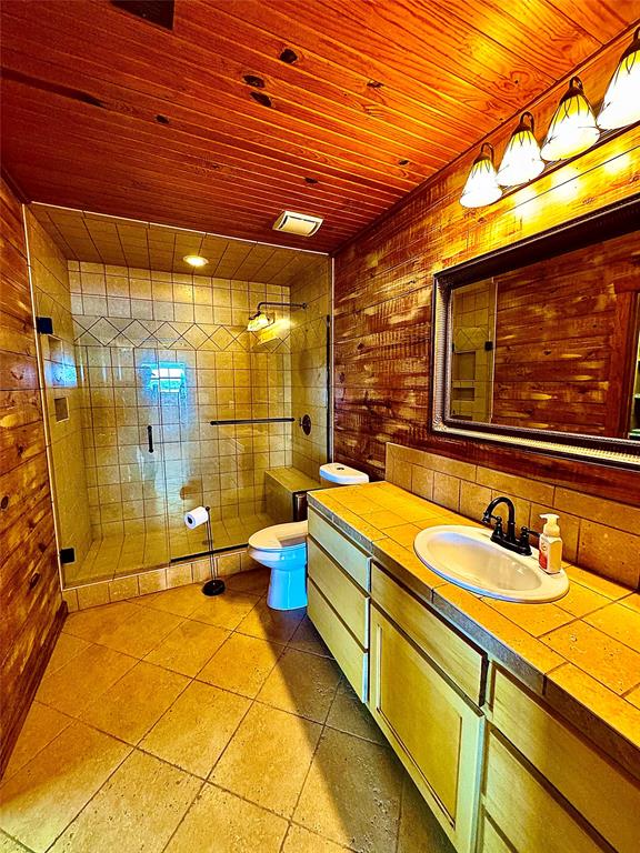 7165 Backridge Road, Sabine Pass, Texas image 34