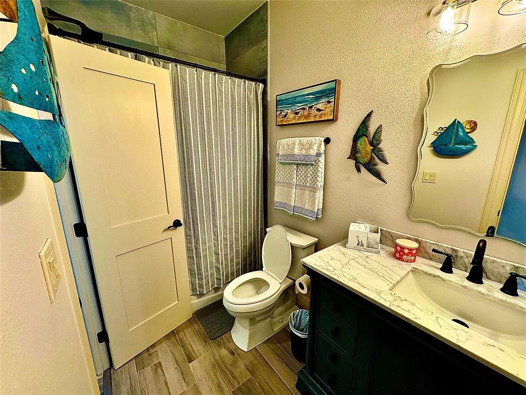 7165 Backridge Road, Sabine Pass, Texas image 21