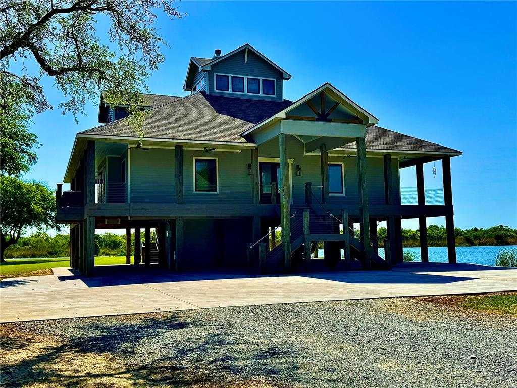 7165 Backridge Road, Sabine Pass, Texas image 3