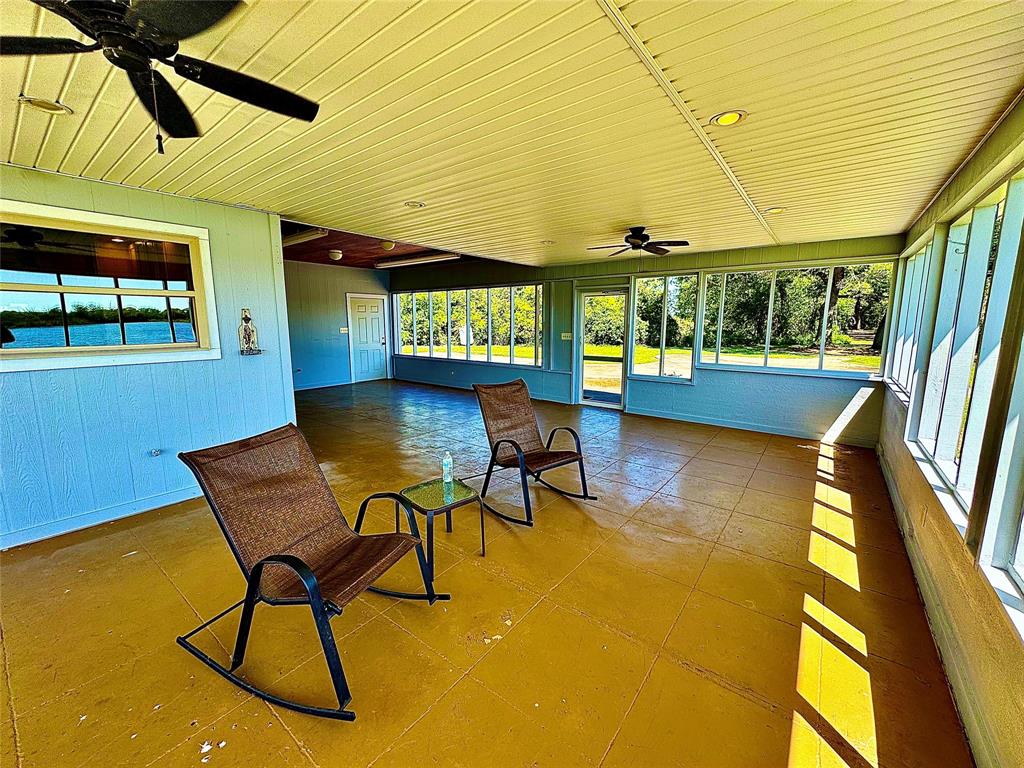7165 Backridge Road, Sabine Pass, Texas image 40