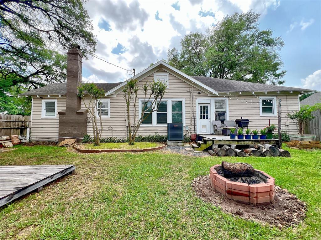 3704 5th Street, Brookshire, Texas image 33