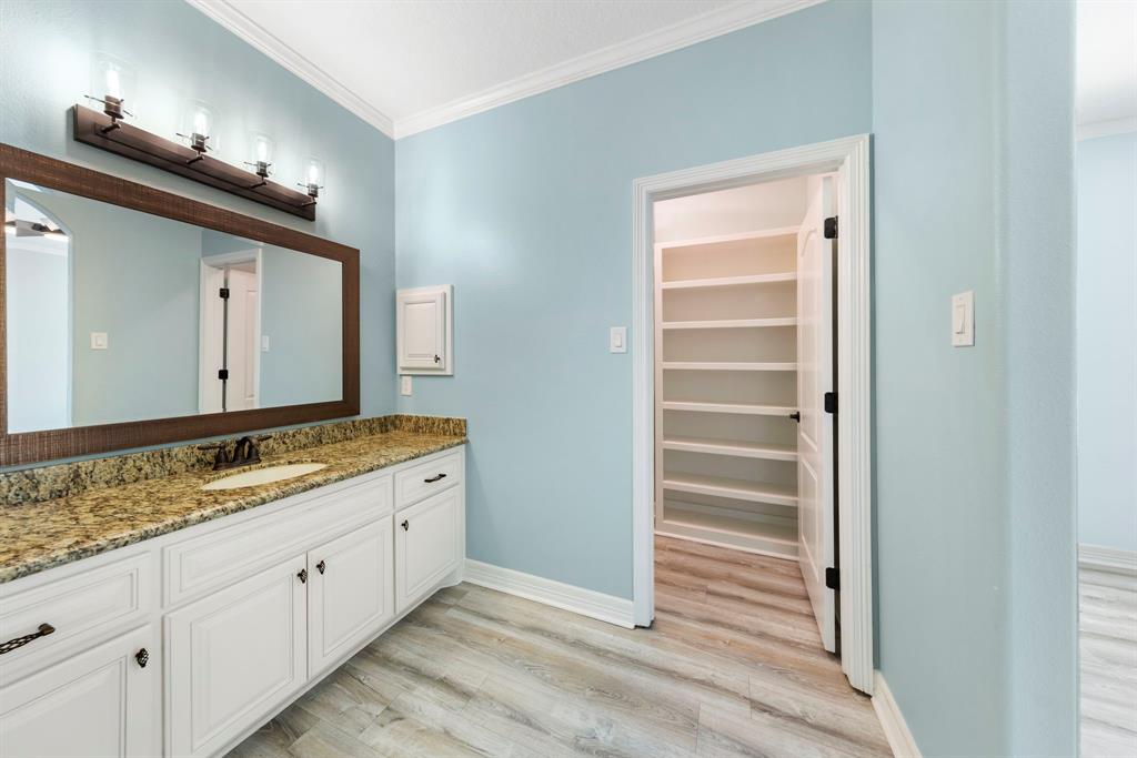 32610 Riverwood Drive, Magnolia, Texas image 24