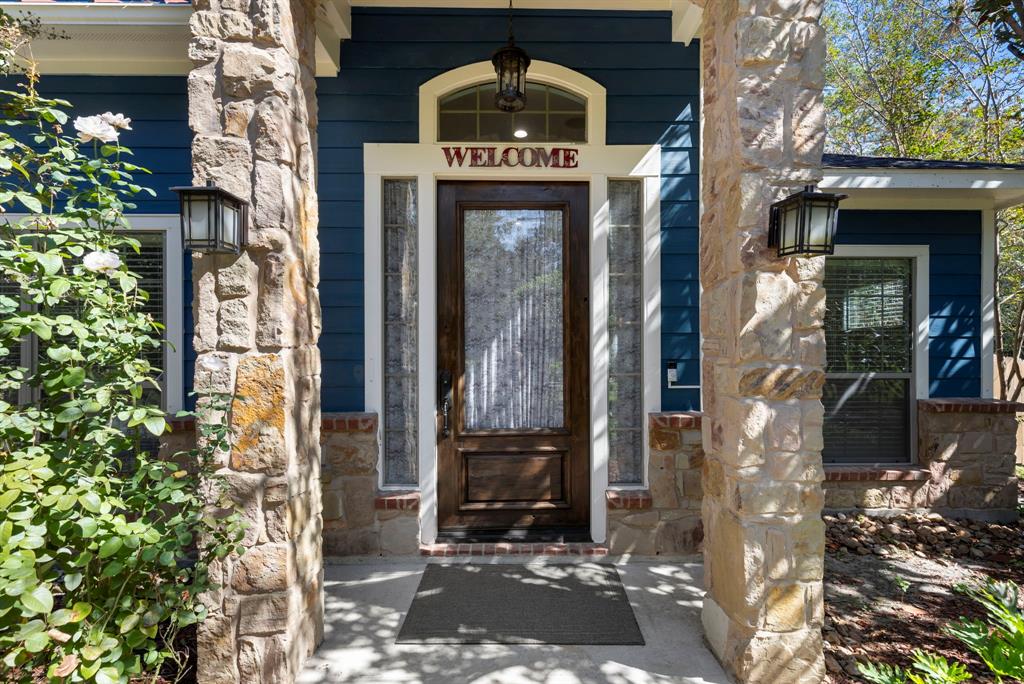 32610 Riverwood Drive, Magnolia, Texas image 3
