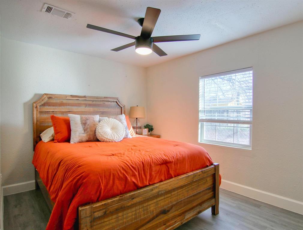 10325 N Oswego Street, Houston, Texas image 21
