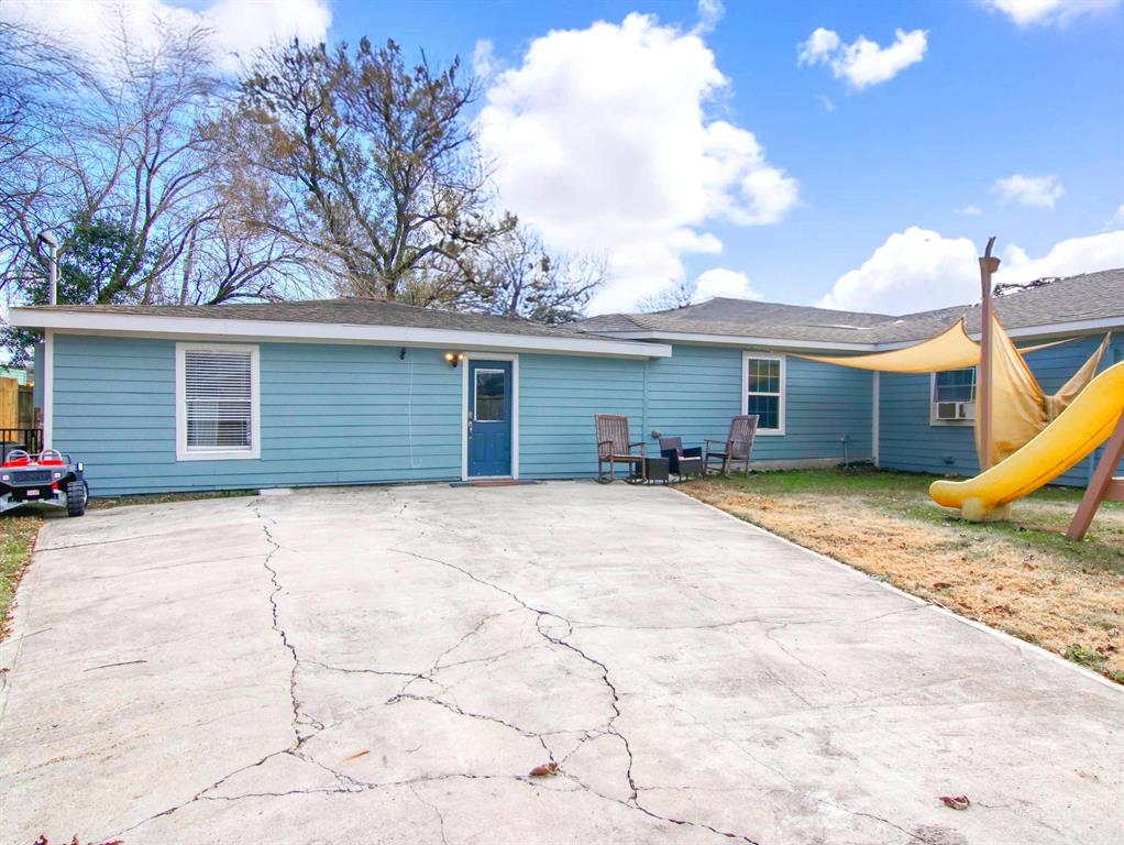 10325 N Oswego Street, Houston, Texas image 23