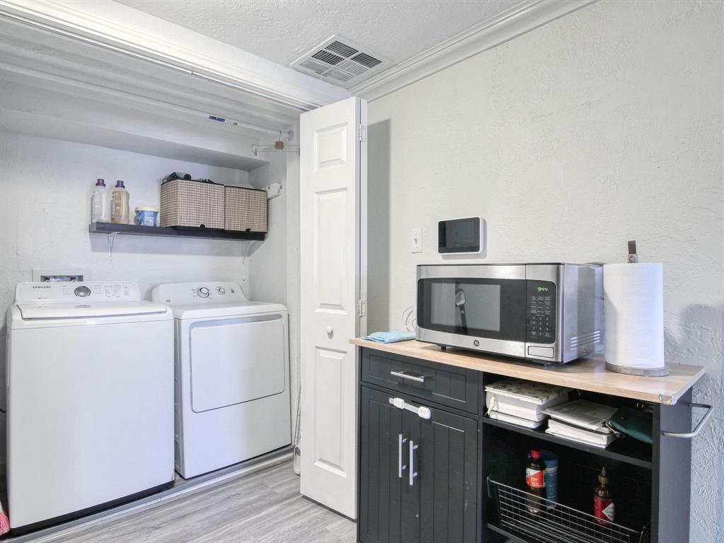 10325 N Oswego Street, Houston, Texas image 11