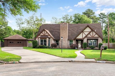 Single Family Residence in Houston TX 7406 Bairnsdale Lane.jpg