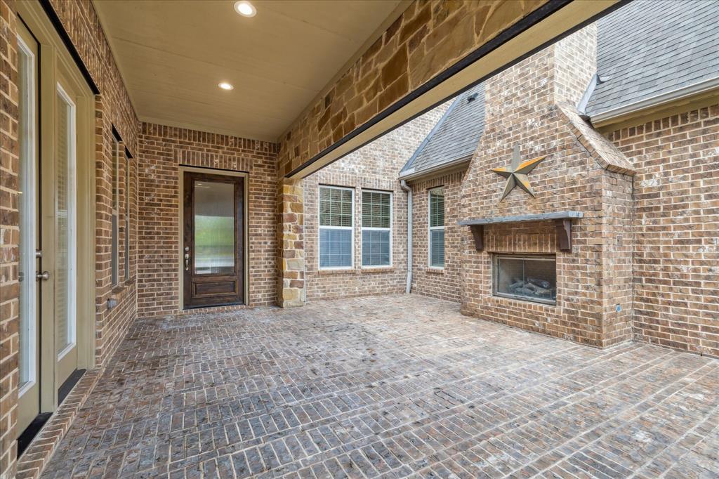 46 Beacons Light Place, The Woodlands, Texas image 5