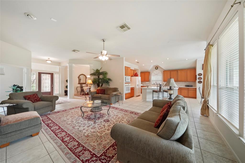 2821 Creek Bend Drive, Friendswood, Texas image 17
