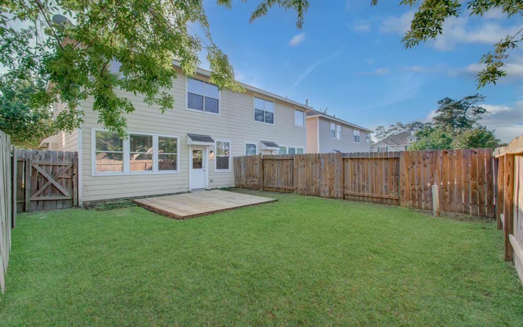 17230 Oakwood Chase Drive, Spring, Texas image 46