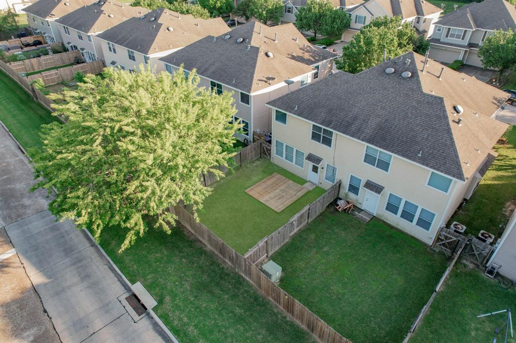 17230 Oakwood Chase Drive, Spring, Texas image 40