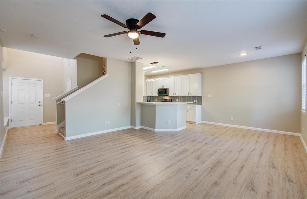 17230 Oakwood Chase Drive