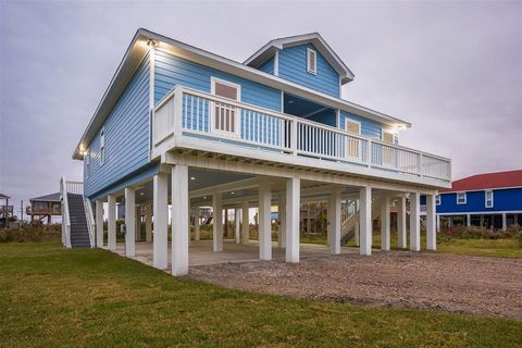 A home in Crystal Beach