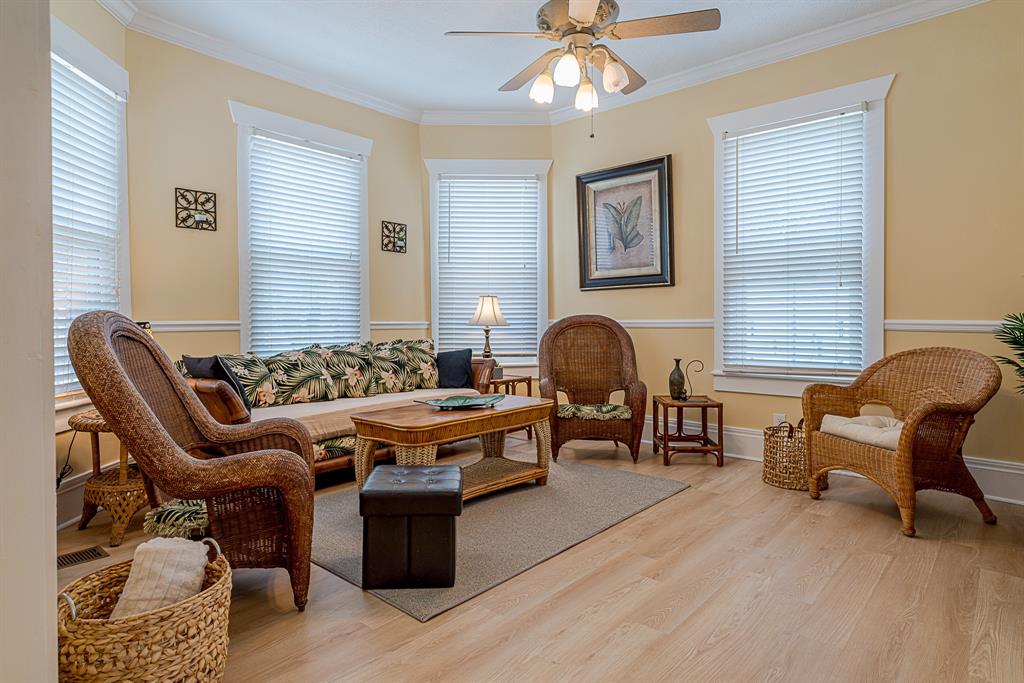 2025 Avenue O, Galveston, Texas image 7