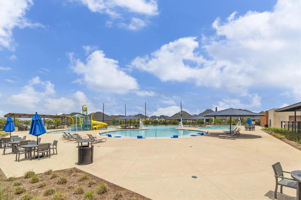 4814 Albany Shores Lane, Fulshear, Texas image 29