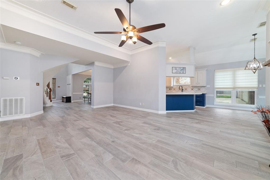 13414 Autumn Valley Drive, Cypress, Texas image 9