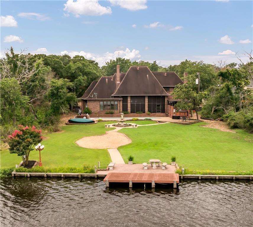 16767 Calumet Trail, College Station, Texas image 1