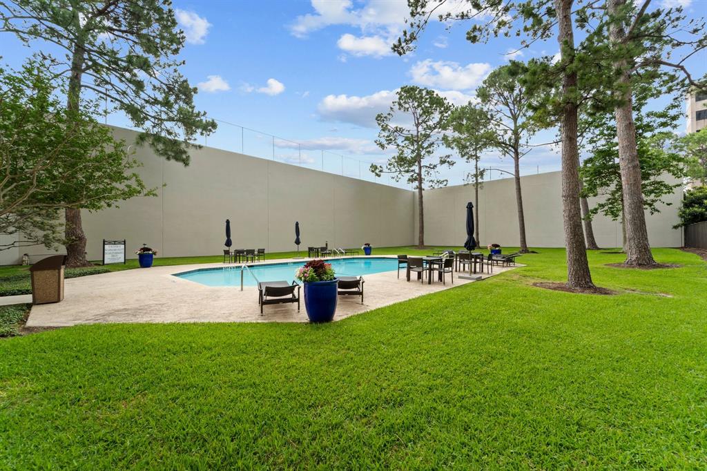 651 Bering Drive #1406, Houston, Texas image 38